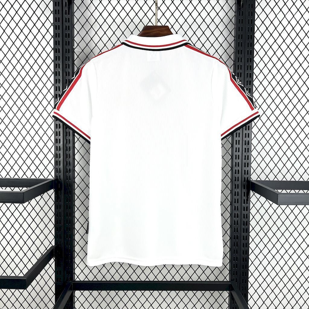 Manchester United 98/99 Away