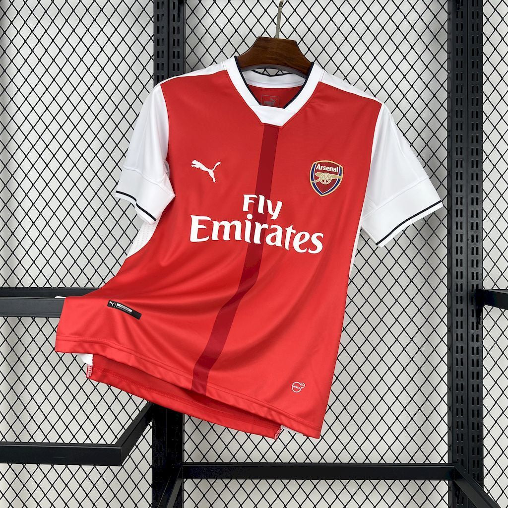 Arsenal 16/17 Home