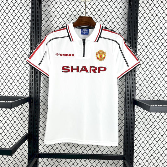 Manchester United 98/99 Away